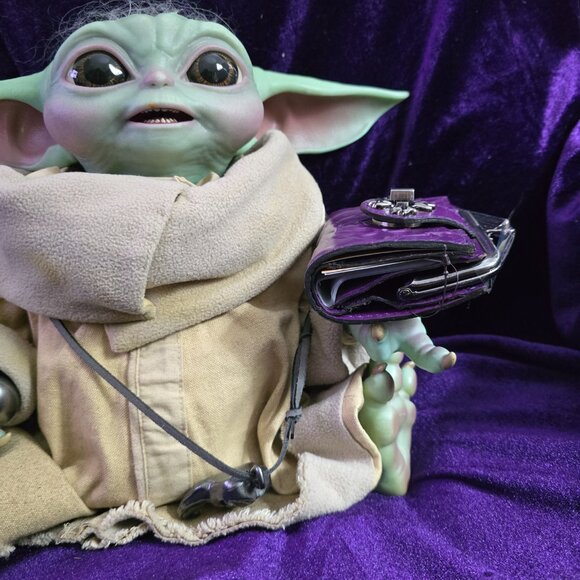 Patricia Nash RFID Purple Casella Bifold Wallet in Plum - New - Picture 8 of 10